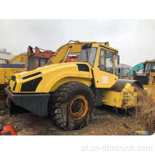 Rolo compactador de tambor único Bomag usado